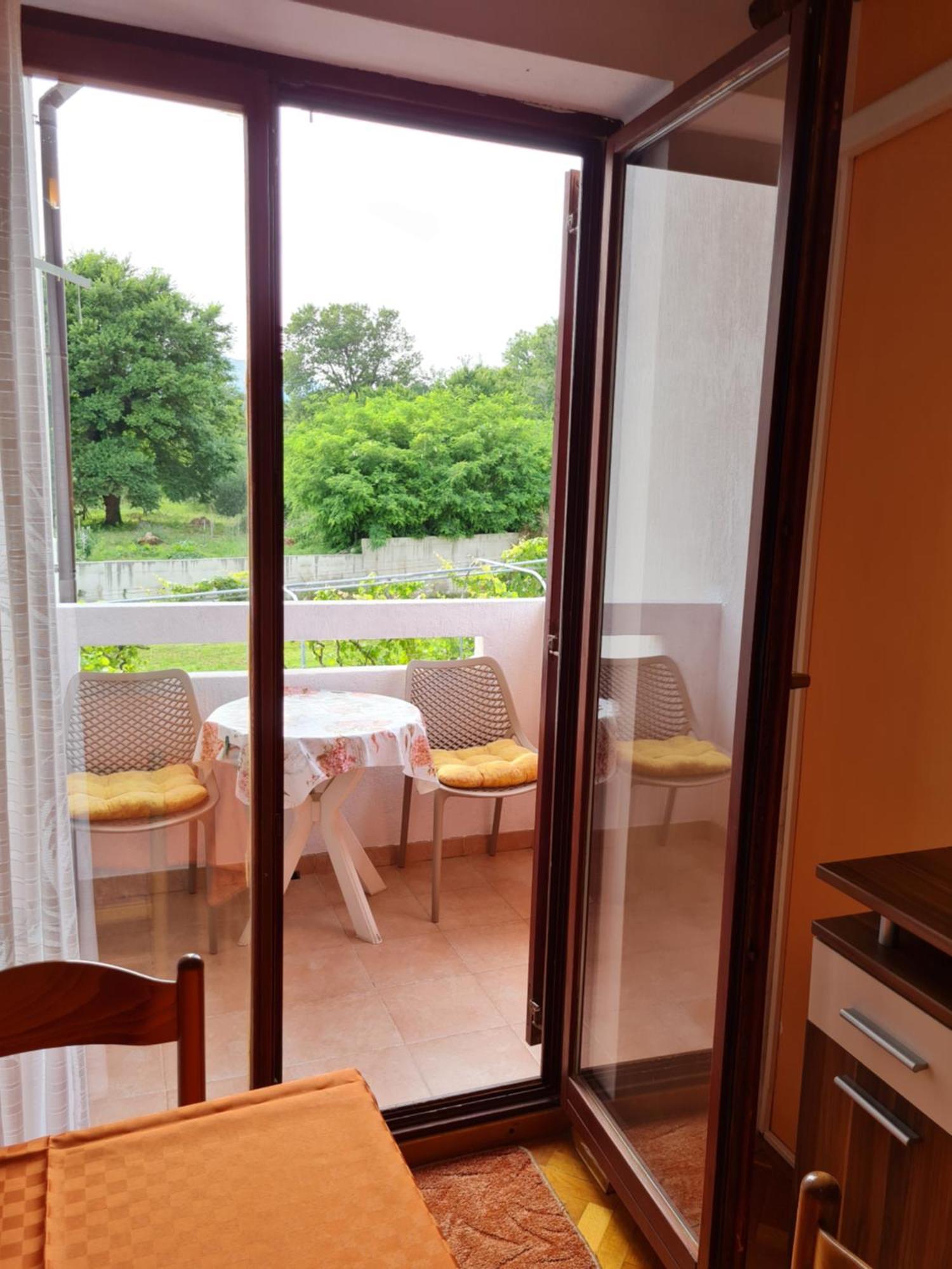 Mirjana F Apartaments Baška Exterior foto